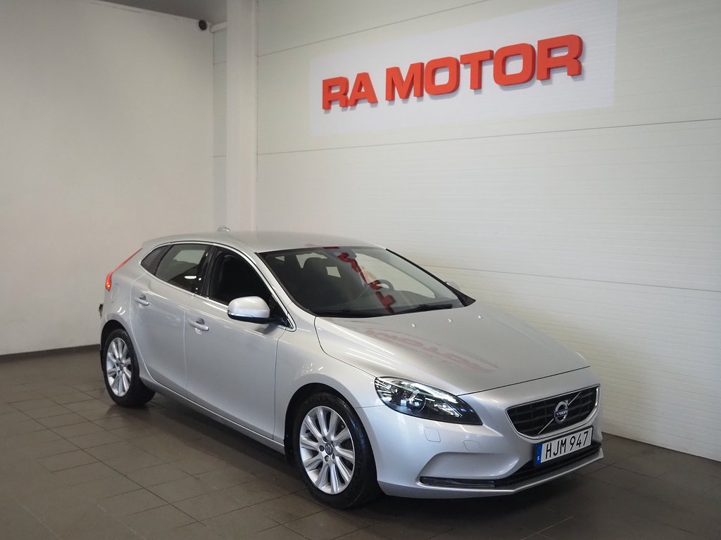 Volvo V40 D2 Momentum Dragkrok Kamrem bytt 2014