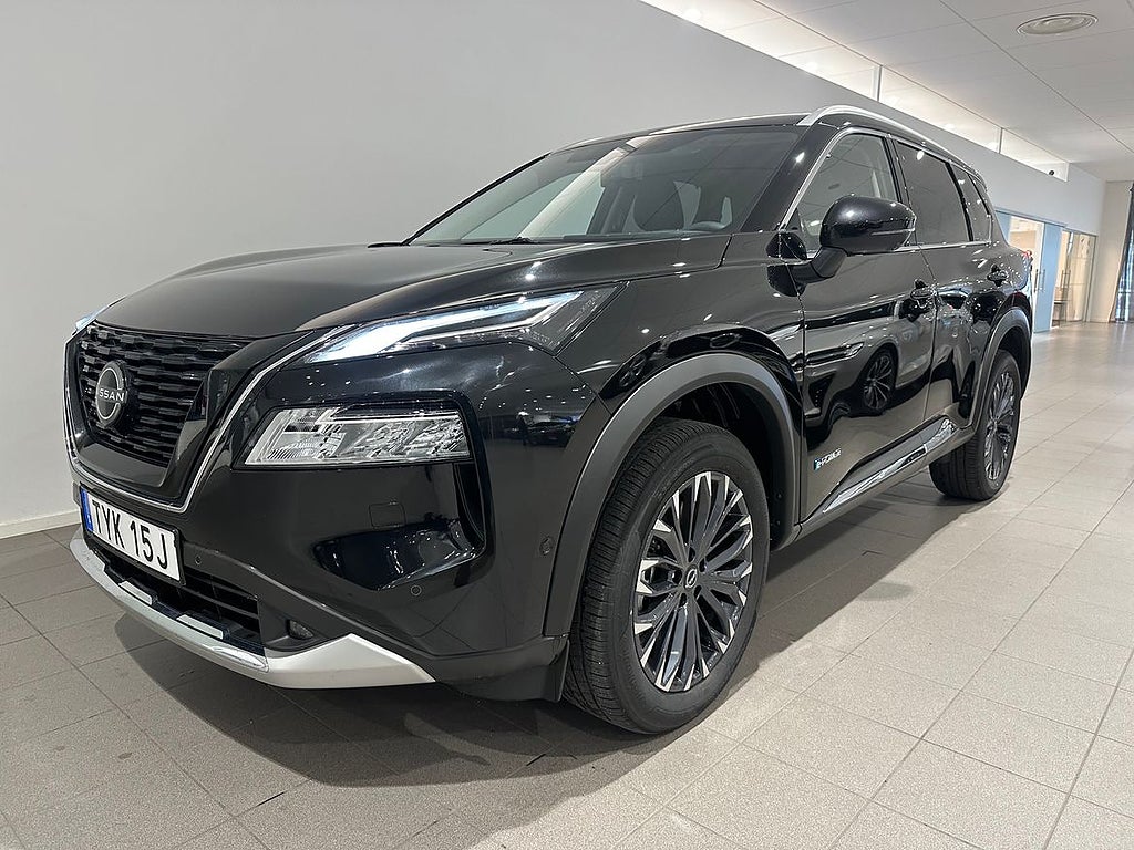 Nissan X-Trail e-4ORCE Tekna 5ST / Sensorer bak/fram / 36...