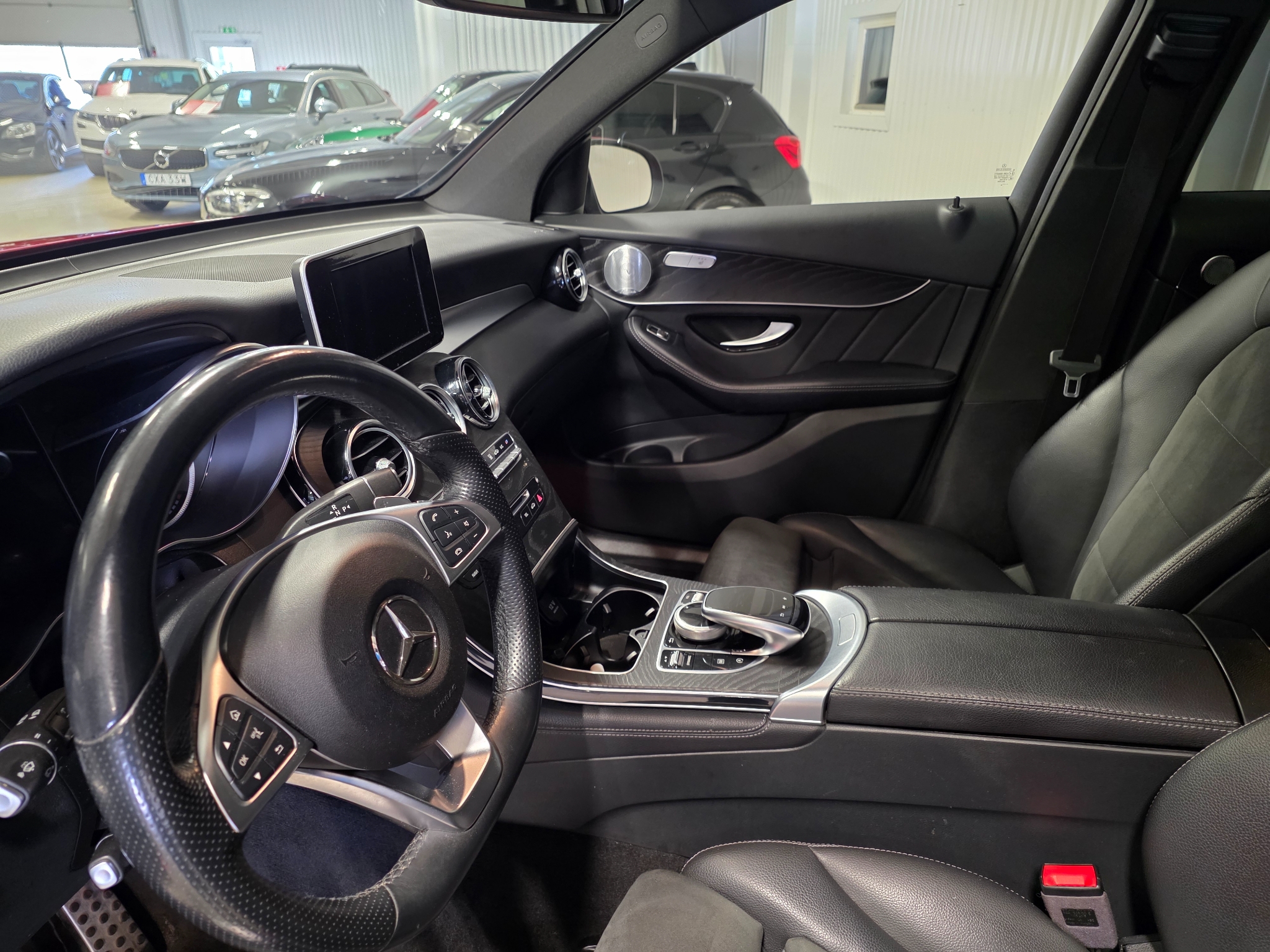 Mercedes-Benz GLC 2018, bild 5/33