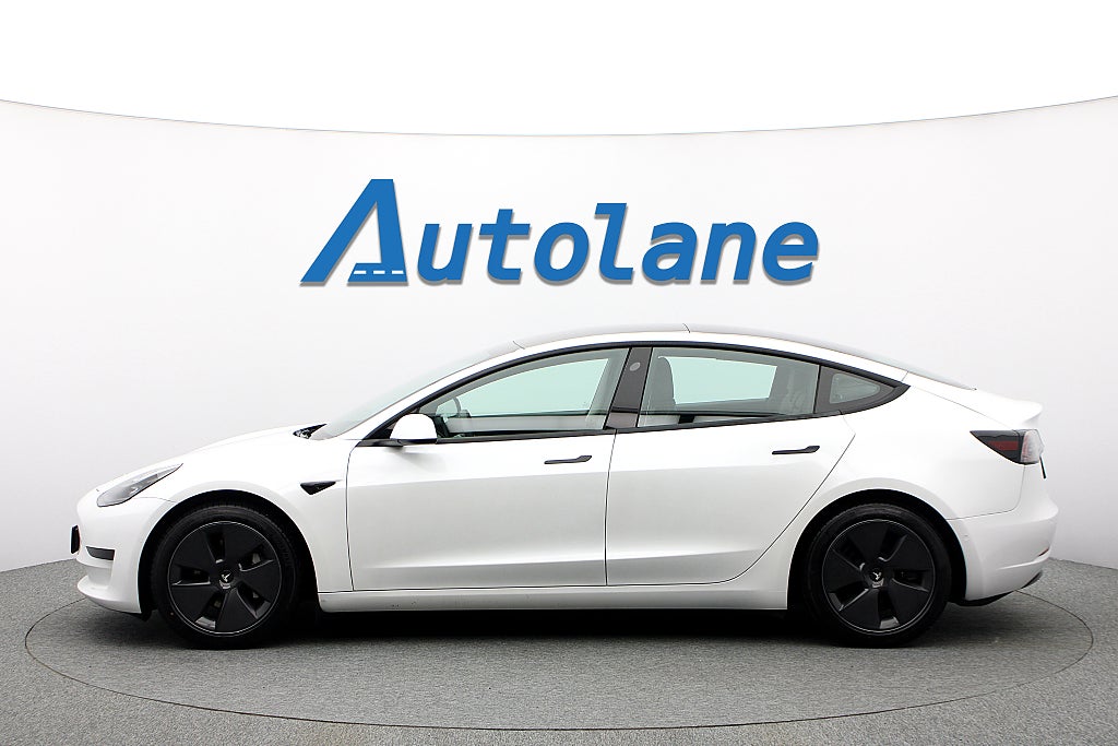 Tesla Model 3 Standard Range Plus, Pano, B-Kamera,60kWh, Kamera 325hk