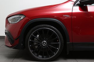 SUV Mercedes-Benz GLA 8 av 28