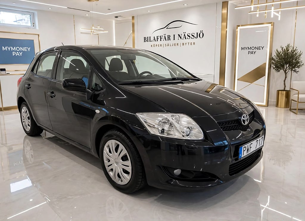 Toyota Auris 5-dörrar 1.6 Dual VVT-i  ny besiktning servad