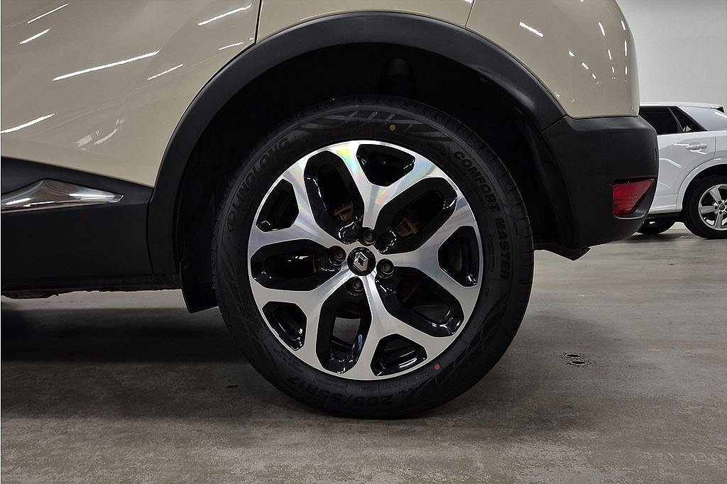 Renault Captur 1.3 TCE PhII Intense, Kamera, Navi
