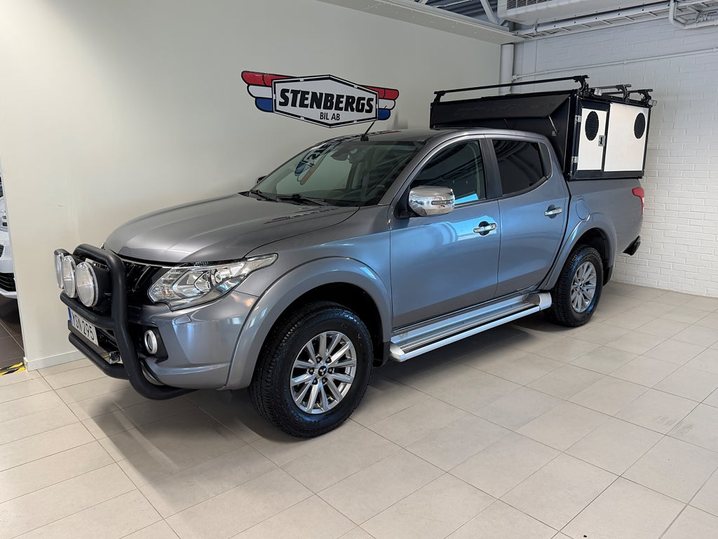 Mitsubishi L200 Dubbelhytt 2.4 DI-D MIVEC SS-4WD-II Hundkåpa SÅLD