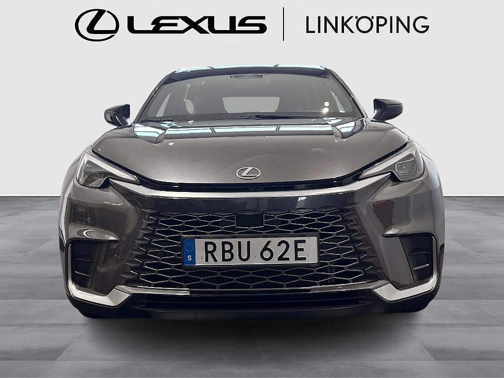 Lexus LBX 2025 - miniatyr 5