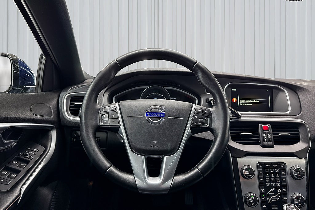 Volvo V40 Cross Country 2016