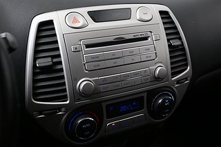 Halvkombi Hyundai i20 16 av 25