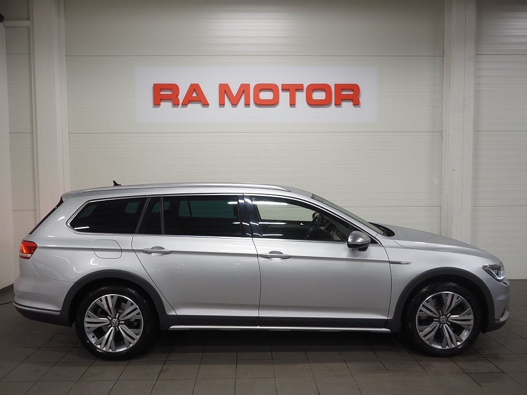 Volkswagen Passat Alltrack 2.0 TDI 240hk 4Motion GTS Kamera Drag Värmare Sk 2017