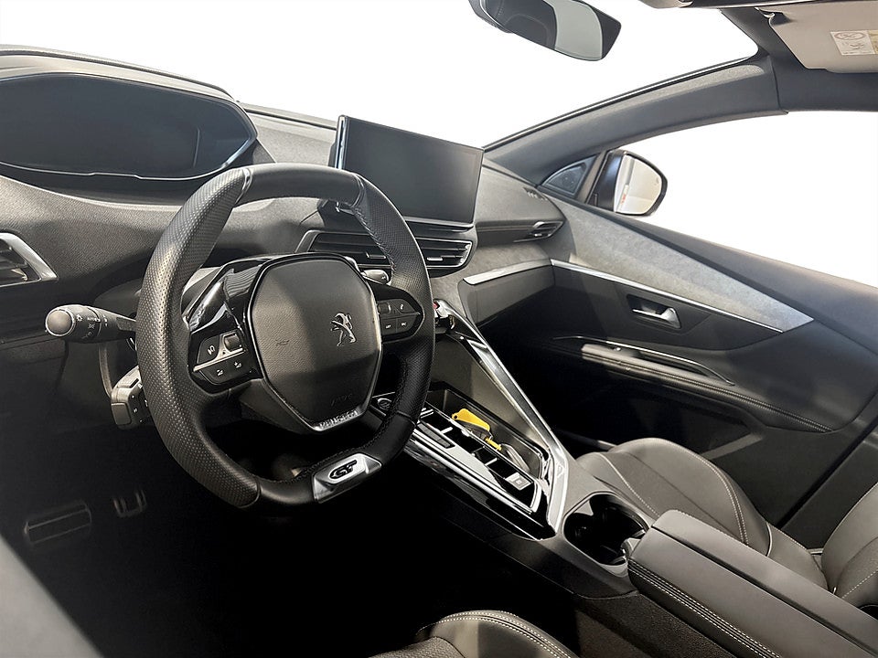 Bild på Peugeot 3008 GT 1.2 PT 130hk Aut B-KAMERA CARPLAY