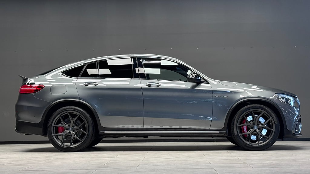 Mercedes-Benz GLC63 2019 - miniatyr 4