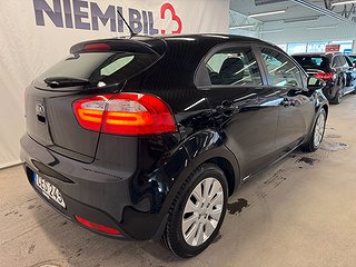 Kia Rio 1.2 CVVT GLS Nyservad/S&V-däck/Kamkedja/Låg skatt