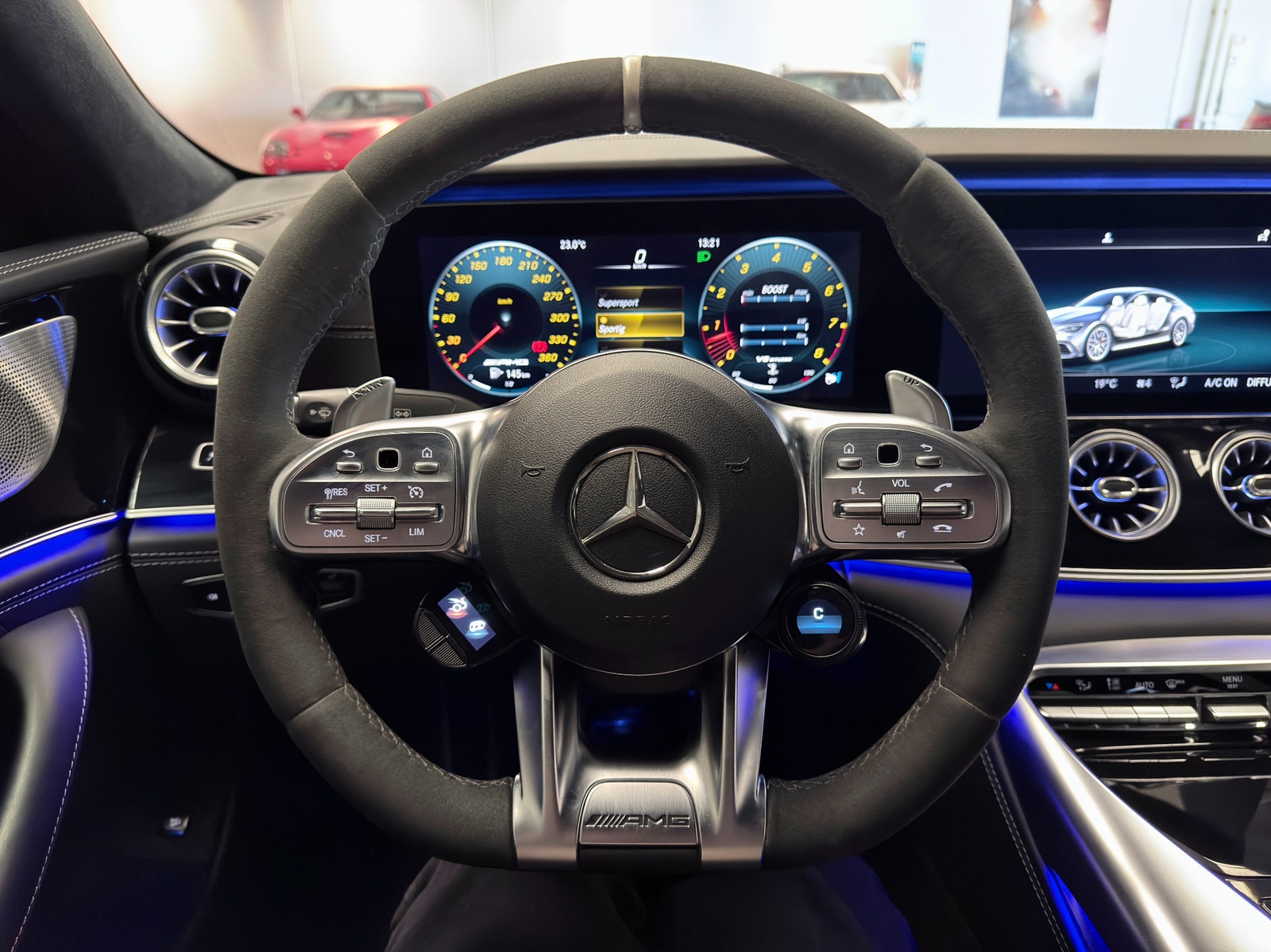 Mercedes-Benz AMG GT 63 S Coupé 4MATIC+ 639hk | Dynamic Plus 2020 - miniatyr 14