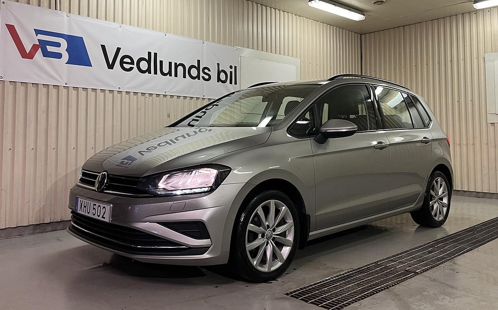 Volkswagen Golf Sportsvan 1.0 TSI DSG Backkamera Carplay 