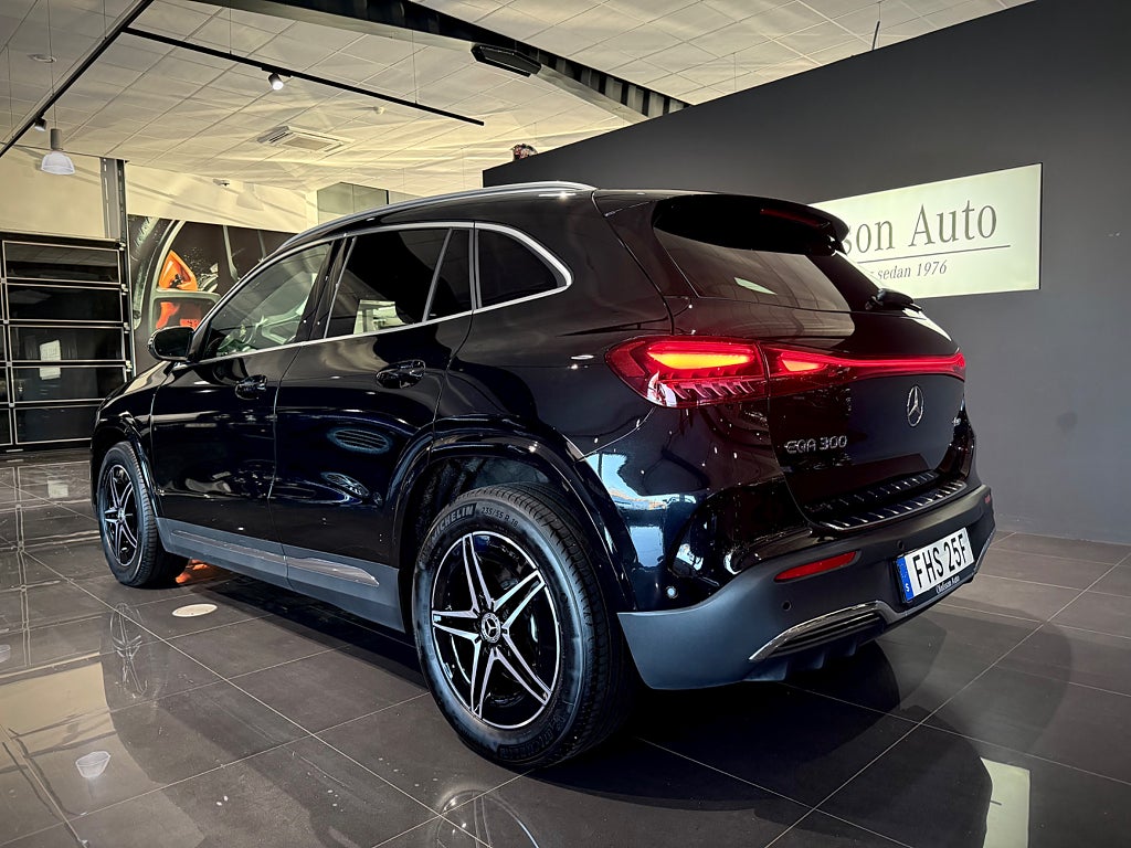Mercedes-Benz EQA 300 4MATIC AMG Advanced Vinterpaket - bild 17