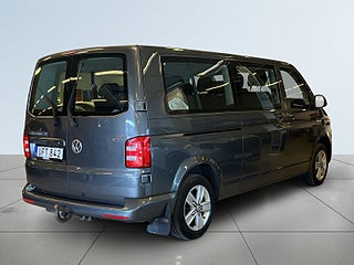 Volkswagen Caravelle 2.0 TDI Comfortline 9-Sits/Drag/P-Värm/S&V-Hjul/P-Sens