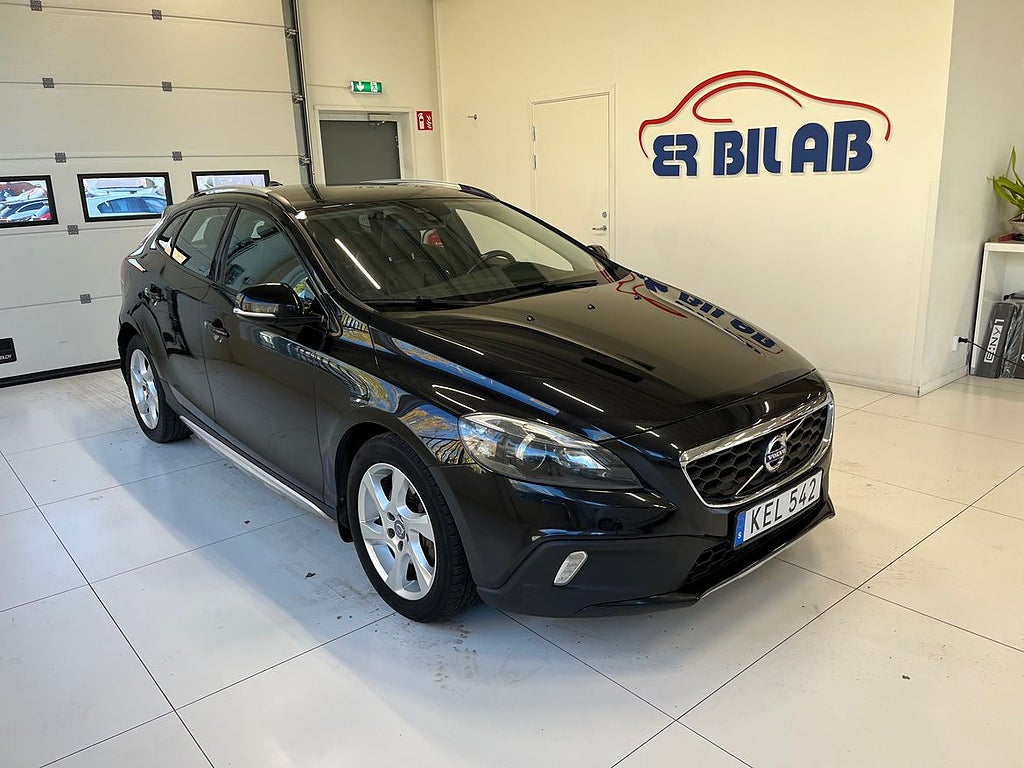 Volvo V40 Cross Country D3 Summum