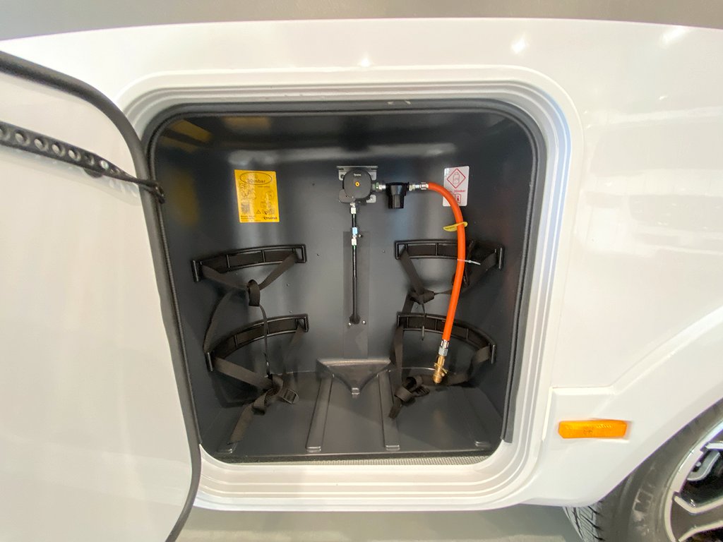 Adria Matrix Plus 670 SL / ALDE / Taksäng / 5 bältad / Auto - Adria