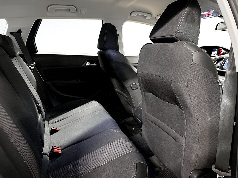 Bild på Peugeot 308 SW Allure 1.2 PT 130hk Aut KAMPANJRÄNTA 3,99%