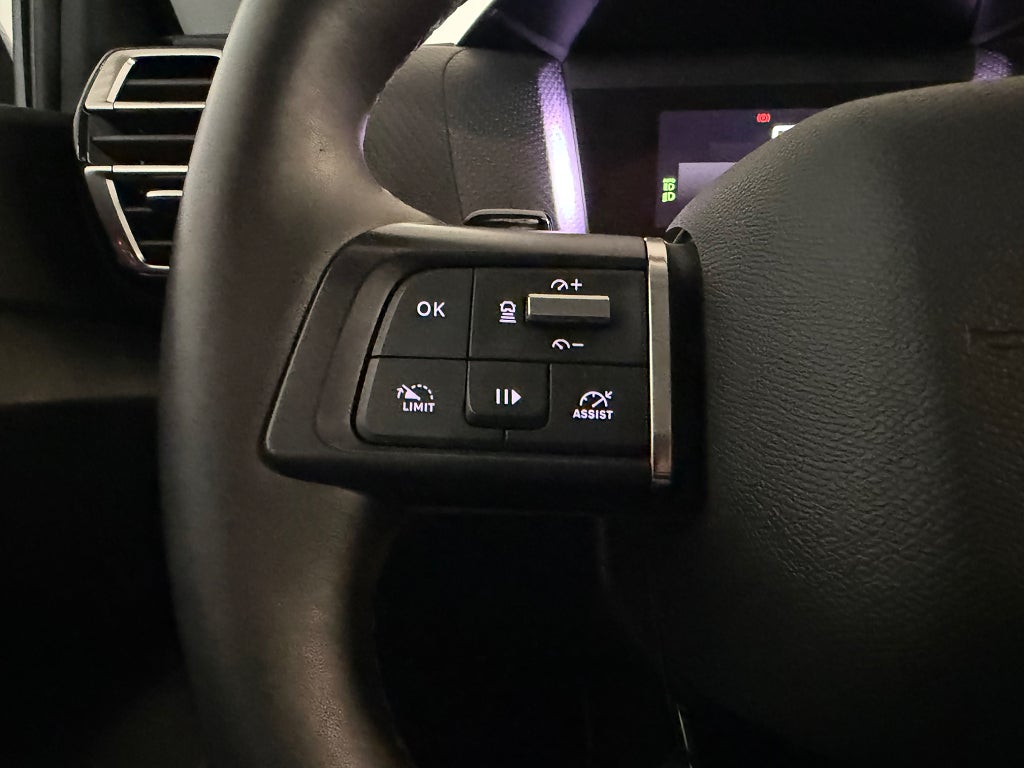 Citroën C4 1.2 Aut Backkamera Navi Carplay Head-Up 1 ägare bild 24