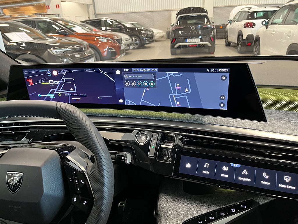 Peugeot E-3008  GT Edition  thumbnail