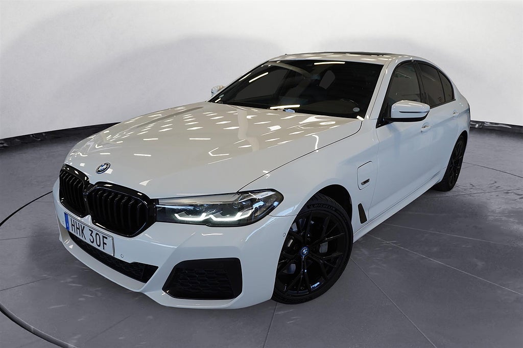 BMW 530e xDrive Sedan M-Sport Navi Keyless hk Taklucka 19 | Ränta 3,95%