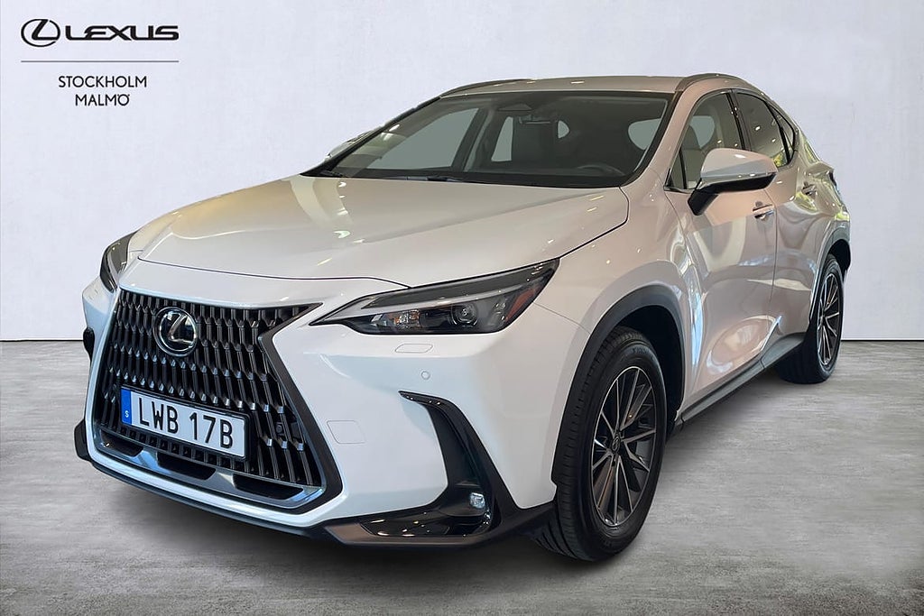 Lexus NX450H+ Business Plus AWD 309hk Drag P-värm Key...