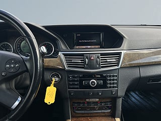 Mercedes-Benz E 350 CDI 4MATIC/Drag/MoK/SoV-Däck/Pano/Psens – bild 11