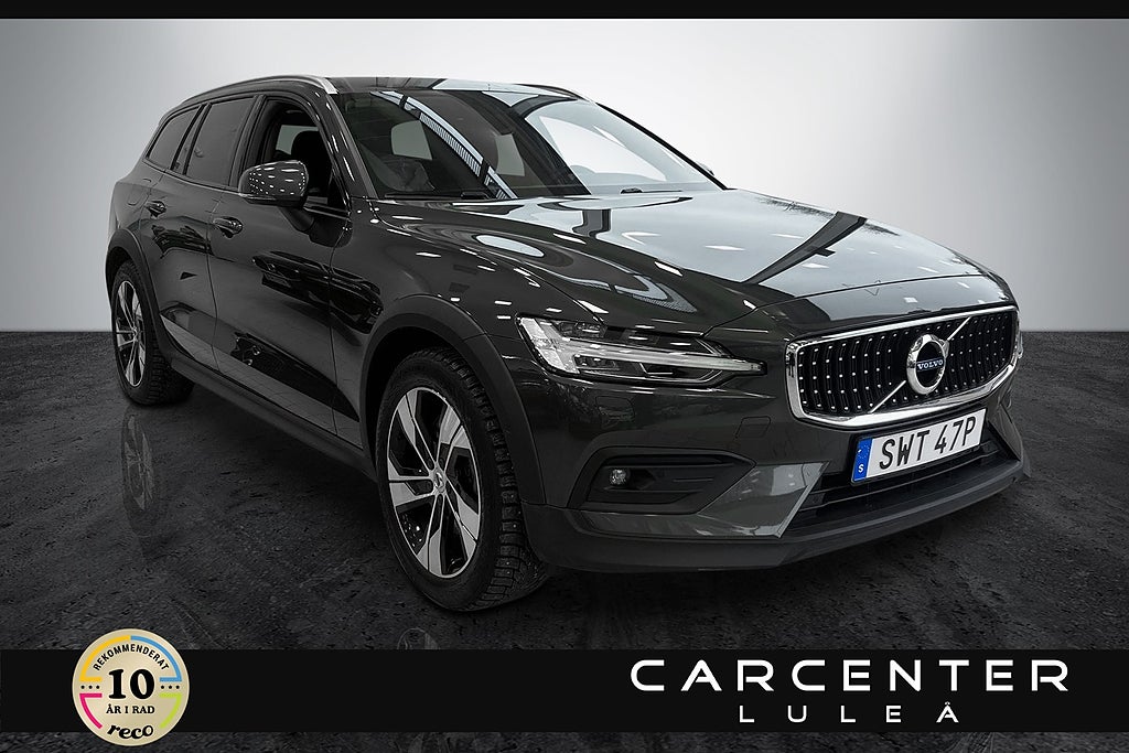 Volvo V60 Cross Country B4 AWD Kamera/Harman/Gps/Dvärm/Drag