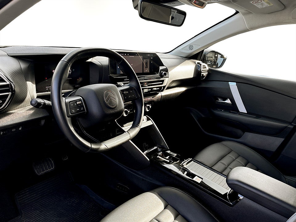Bild på Citroen C4 Max Hybrid 145hk Aut B-KAMERA CARPLAY