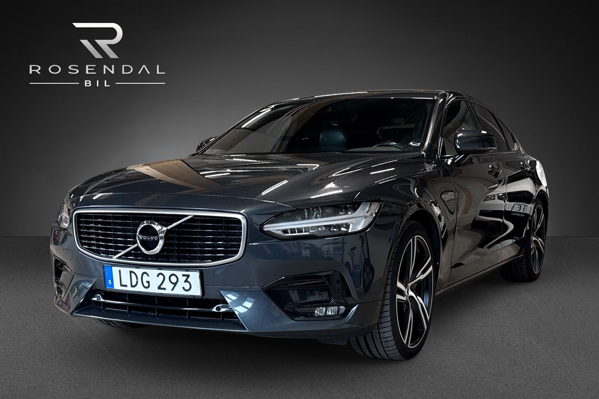 Volvo S90 D5