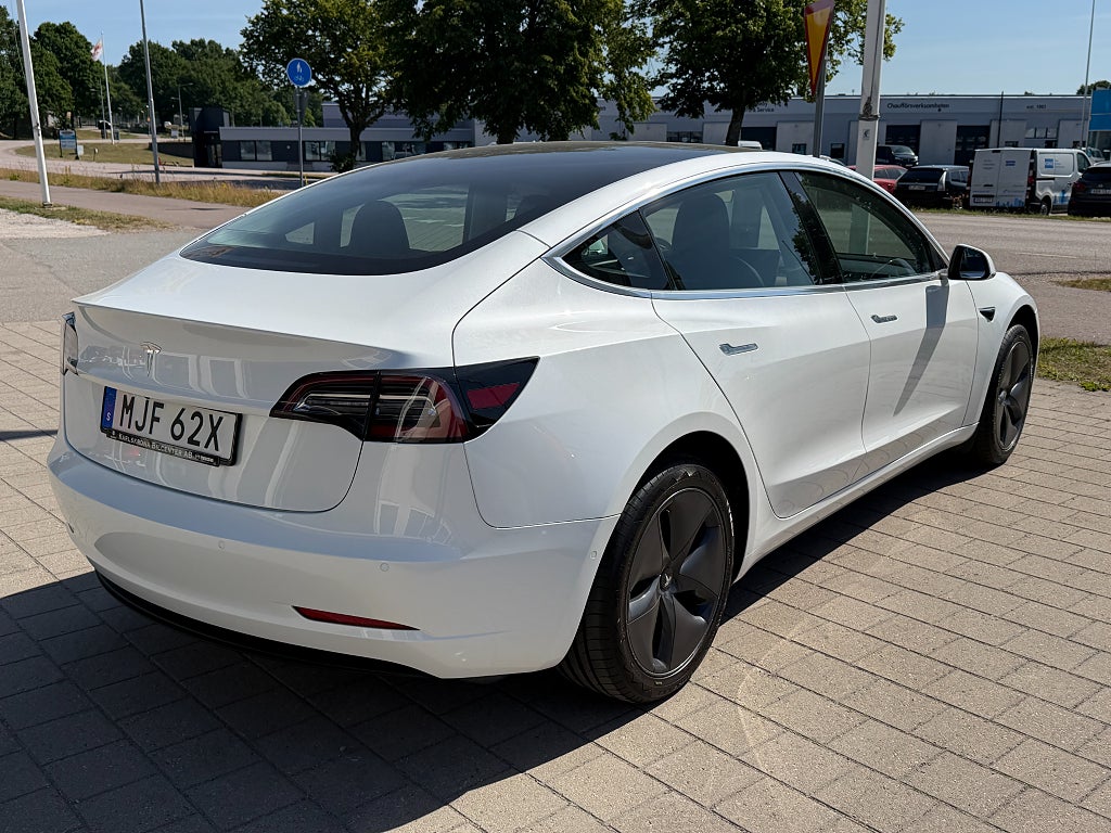 Tesla Model 3 Standard Range Plus 258hk