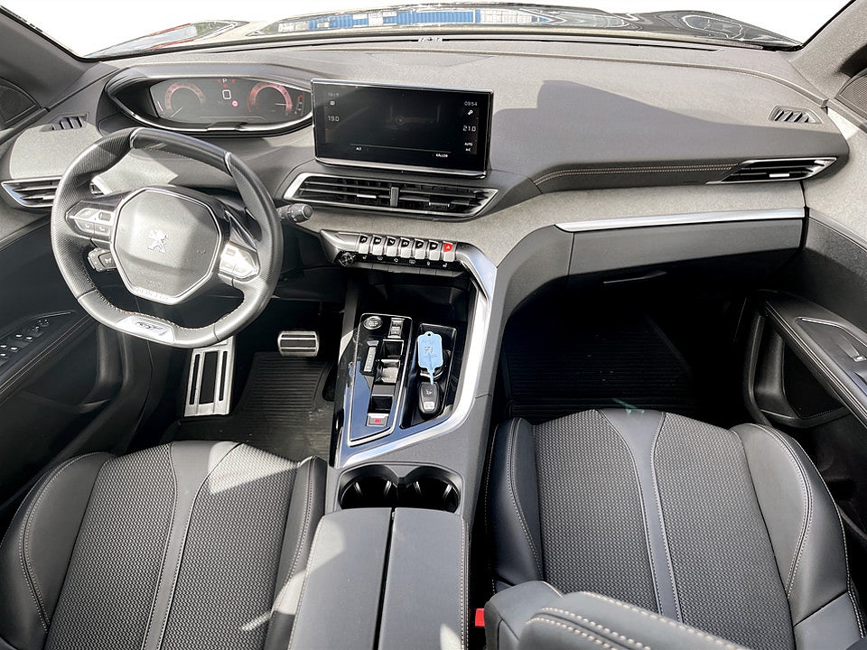 Bild på Peugeot 5008 GT Hybrid 145hk Aut KAMPANJ BRÄNSLE INGÅR