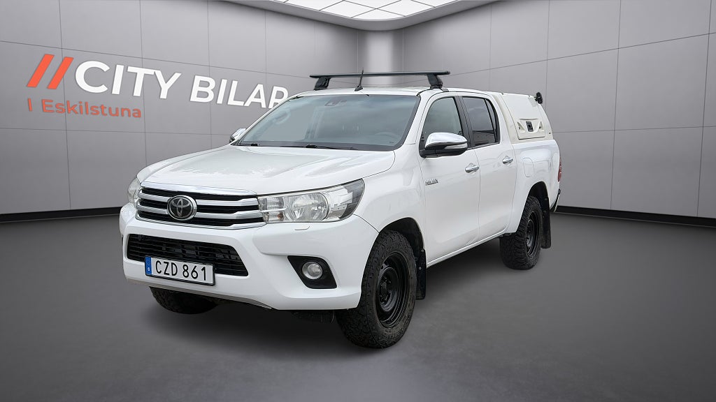 Toyota Hilux Dubbelhytt 2.4 AWD Euro 6 Automatisk Drag Motorvärmare 