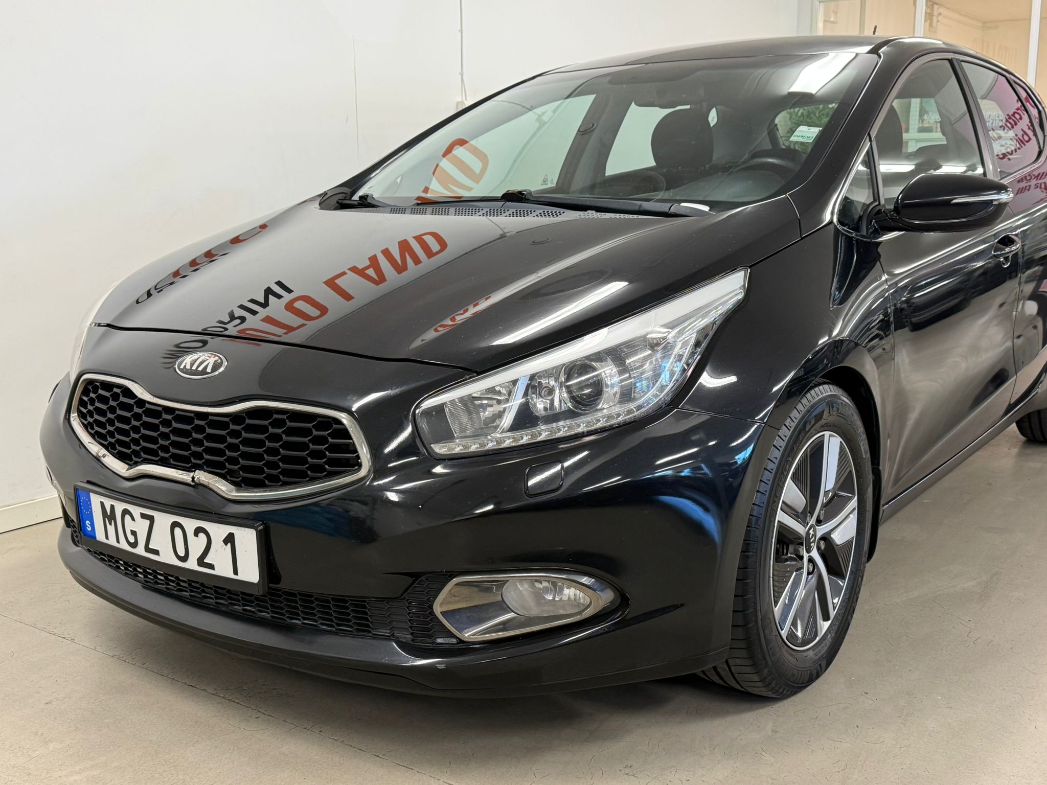 Kia Ceed cee'd 1.6 CRDi EX Comfort 2013, bild 3/48