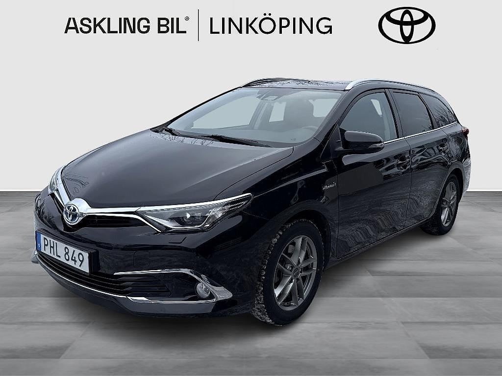 Toyota Auris Touring Sports Hybrid Executive Dragkrok