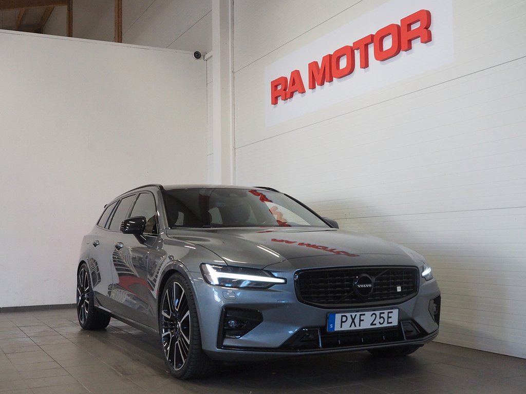 Volvo V60 D3 Automat R-Design | B-Kam | Nav | H/K | 21" | 2020