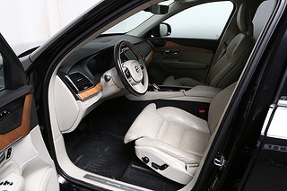 SUV Volvo XC90 8 av 22