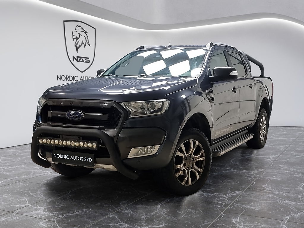 Ford ranger Wildtrak / Dubbelhytt / 3.2 TDCi 4x4 200hk /MOMS
