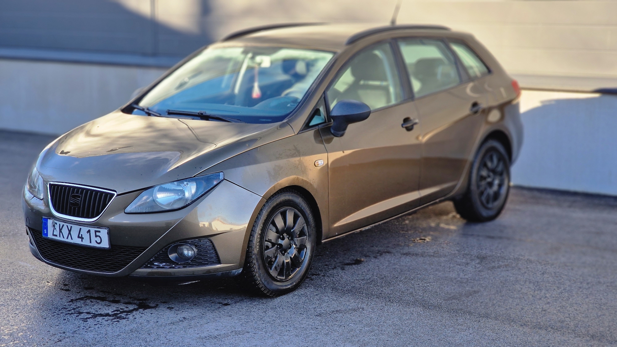Seat Ibiza ST 1.2 TDI Reference 75hk 2011, bild 2/37