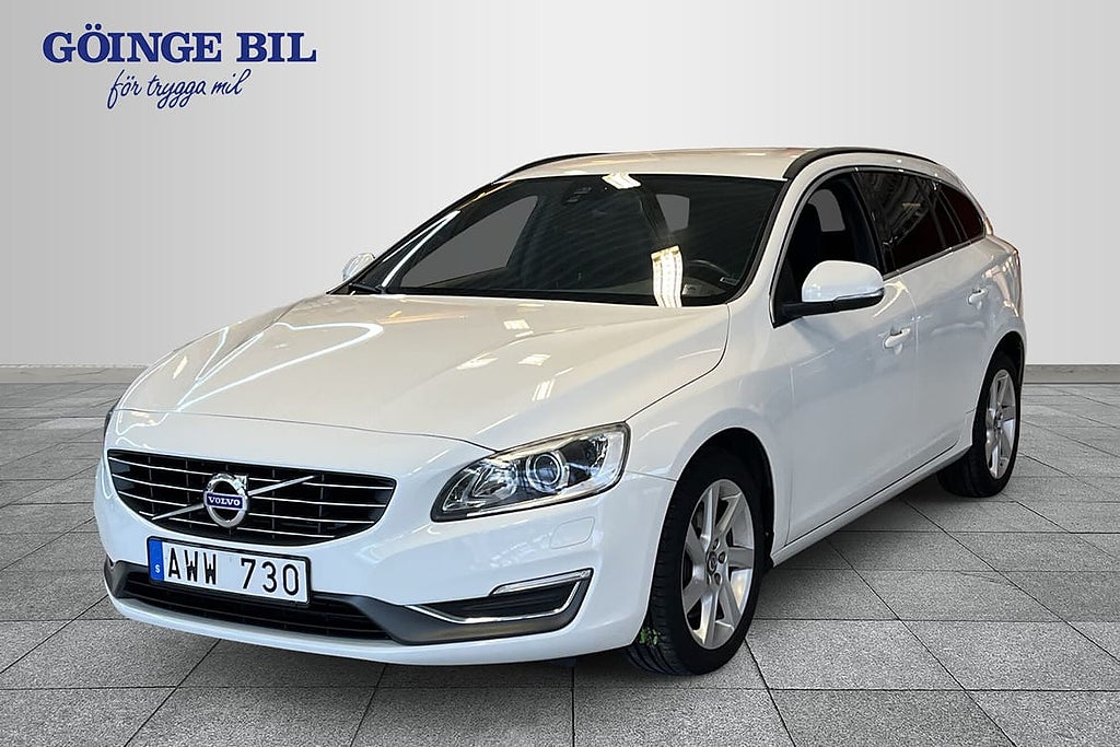 Volvo V60 3.95% KAMPANJRÄNTA D4 AUT AWD Momentum/ PDC/ Värmare/ ECC/ ...