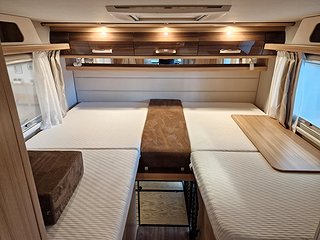 Husbil-halvintegrerad Knaus Sun TI Platinum Selection 11 av 21
