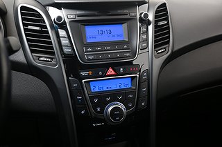 Halvkombi Hyundai i30 13 av 18
