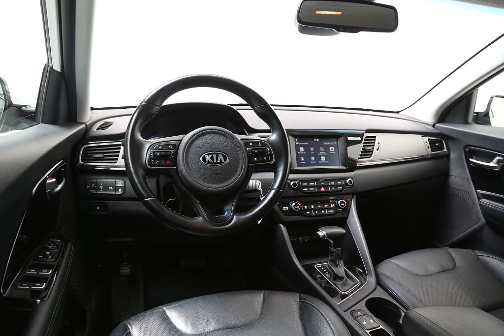 Kia Niro Hybrid 141hk Advance Plus Aut Motorv Dragkrok 2019