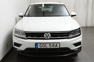 SUV Volkswagen Tiguan 5 av 26