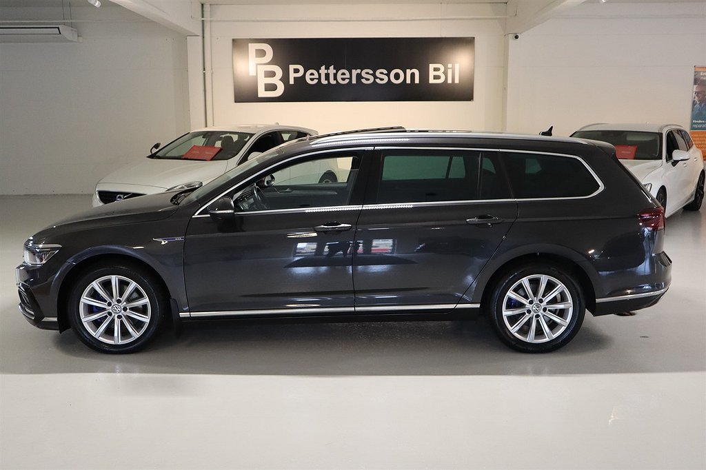 Volkswagen Passat GTE Executive PANO IQ DRAG NAVI KAMERA VÄRMARE