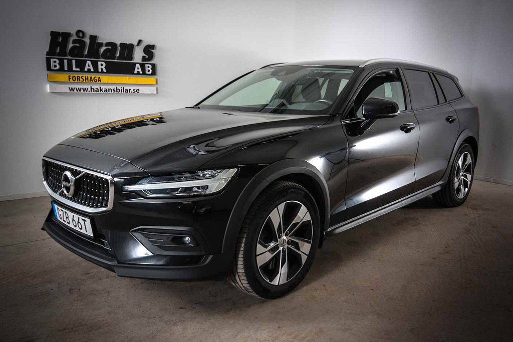 Volvo V60 Cross Country B4 AWD Automat Momentum Euro 6