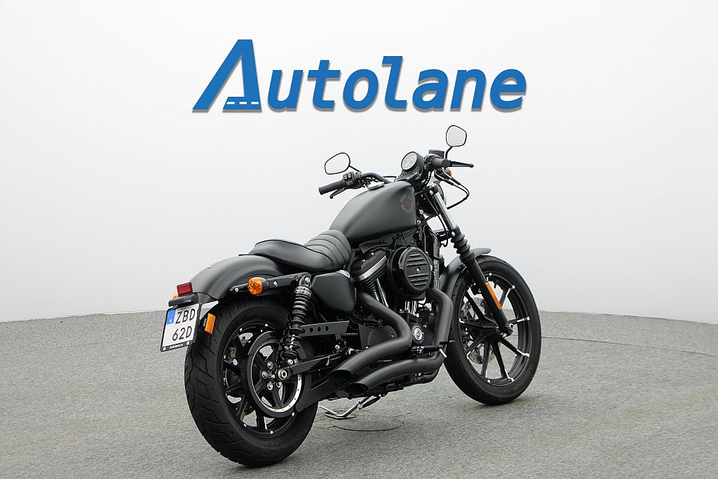 Harley-Davidson Iron 883 * ABS Vance & Hines Endast 304 mil !!