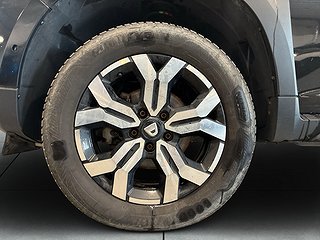 Dacia Duster 1.5 Blue dCi 4x4 Dragkrok Kamera Psens S&V-däck