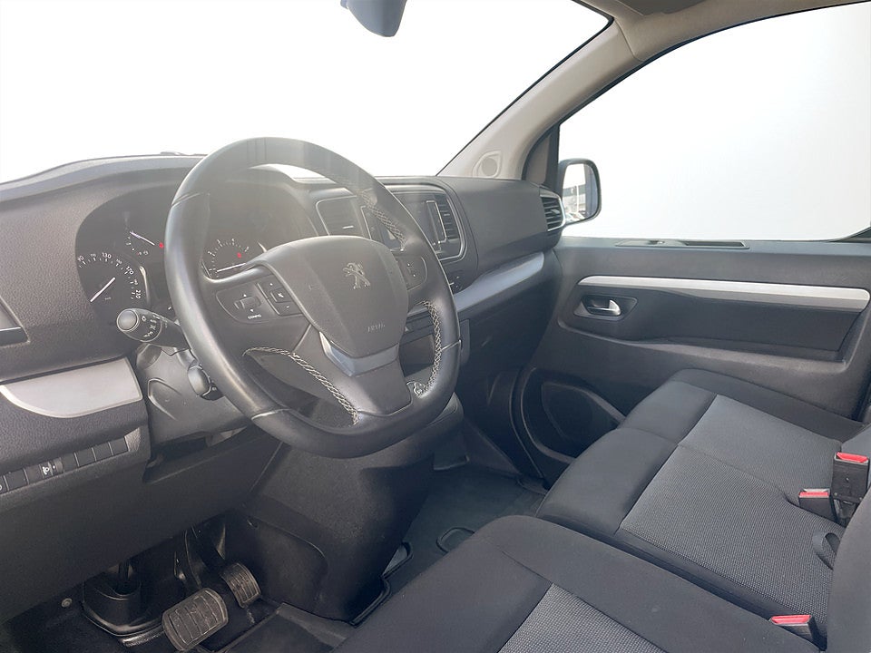 Bild på Peugeot Expert PRO+ 2.0 BHDi 145hk Aut L3 VÄRMARE DRAG B-KAMERA