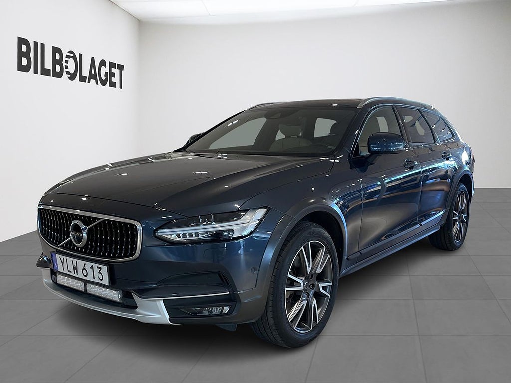 Volvo V90 Cross Country D5 AWD Pro (Pano/Nav/360kam/Drag)